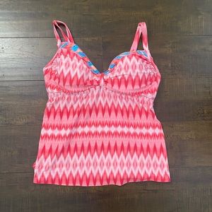 Coco Reef Women’s 36/38DD Cup Swimsuit Tankini Top